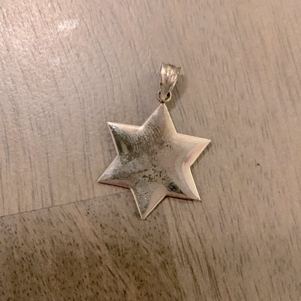 Vintage Sterling Silver Star Pendant